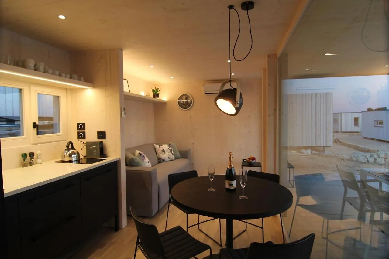 MODERN BEACH VILLA - Buqez ECO resort - No.10 Drage 0*,