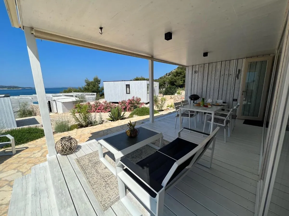 MODERN BEACH VILLA - Buqez ECO resort - No.10 Drage